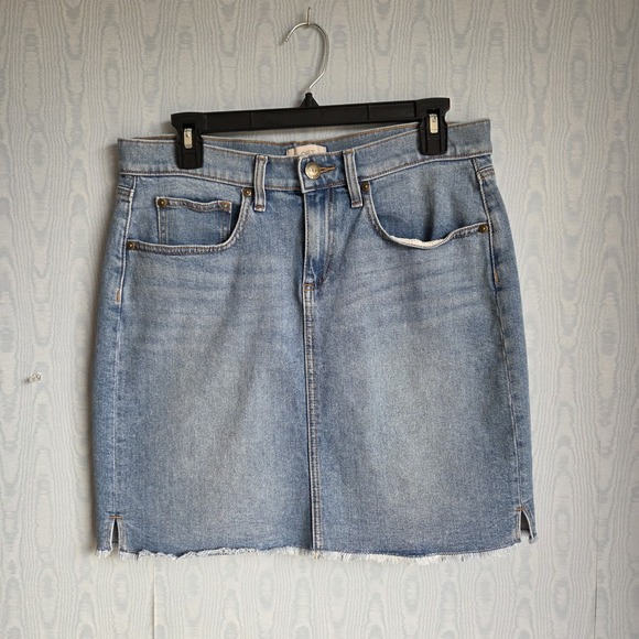 LOFT Dresses & Skirts - Loft‎ Outlet Womens 6 Denim Blue Jean Knee Length Skirt 5 Pocket Light Wash